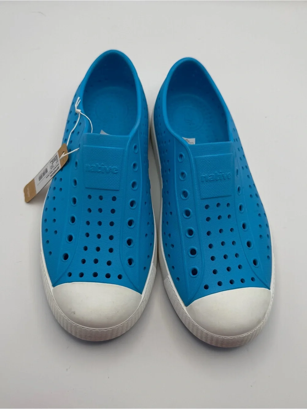 Native Jefferson Vivid Blue Shell White Slip-On Shoes YJ4 / Women’s 6 Gorpcore